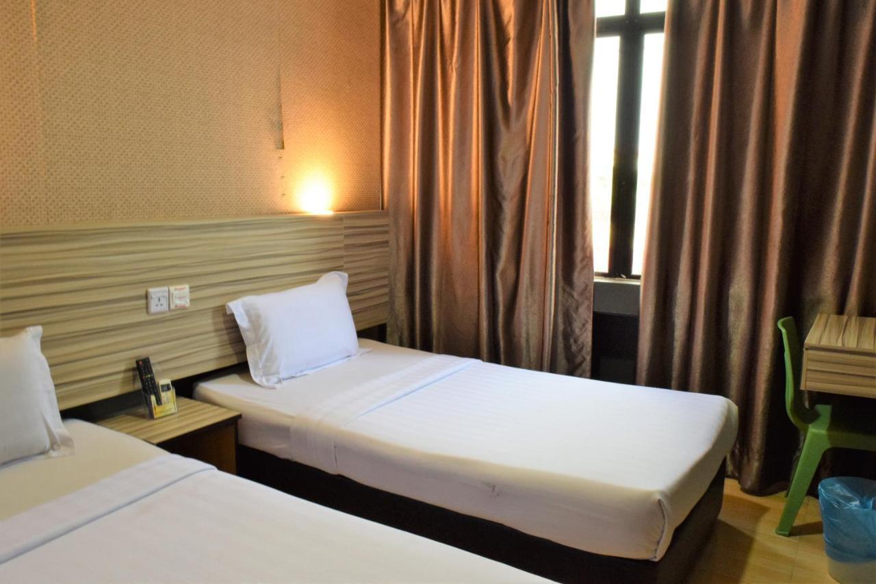 Dj Citi Inn Hotel Kuala Terengganu Dış mekan fotoğraf