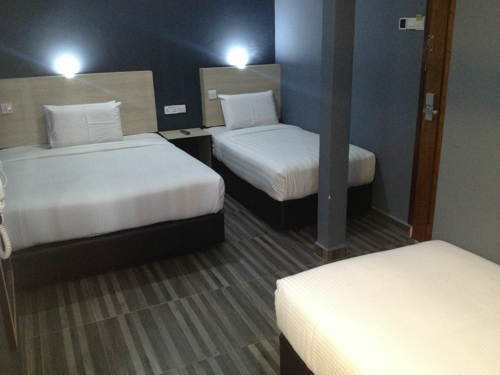 Dj Citi Inn Hotel Kuala Terengganu Dış mekan fotoğraf